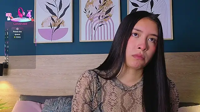 SarahMiler  online show from November 2025 08:41:02 PM