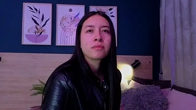 SarahMiler  online show from February 2026 11:12:01 AM