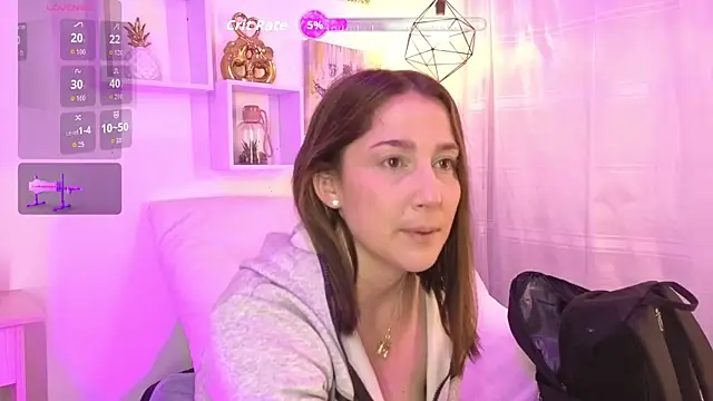 Samaraa Smith online show from November 2025 11:02:01 AM