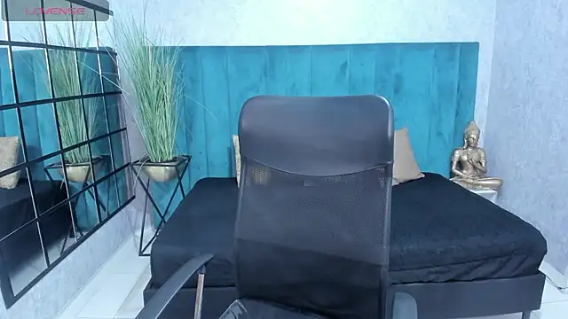 VictoriaaBlair online show from February 2026 06:30:01 PM