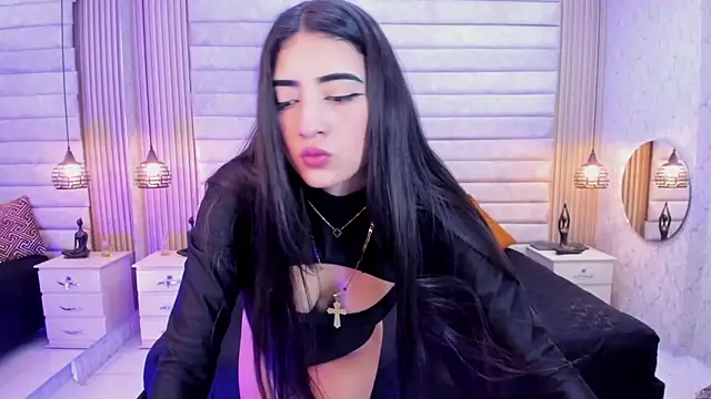 VictoriaaBlair online show from March 2026 06:44:02 PM