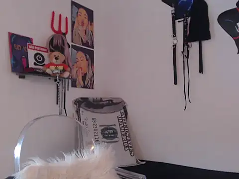 Snapshot of Sofia_May chatting on February 2026 06:16:01 PM Sofia May online show from February 2026 06:16:01 PM