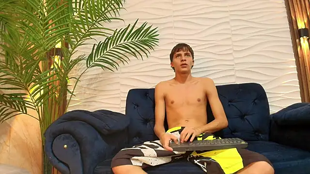 Pavo tv online show from June 2026 12:06:02 PM
