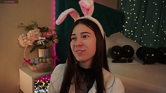 ywixos online show from April 2026 02:52:01 PM