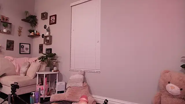 Lexibby69 online show from May 2026 10:30:02 AM