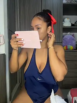 Mia sweet80 online show from November 2025 03:50:02 AM