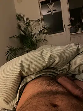 Snapshot of latina-pene chatting on December 2025 12:39:02 AM latina-pene online show from December 2025 12:39:02 AM