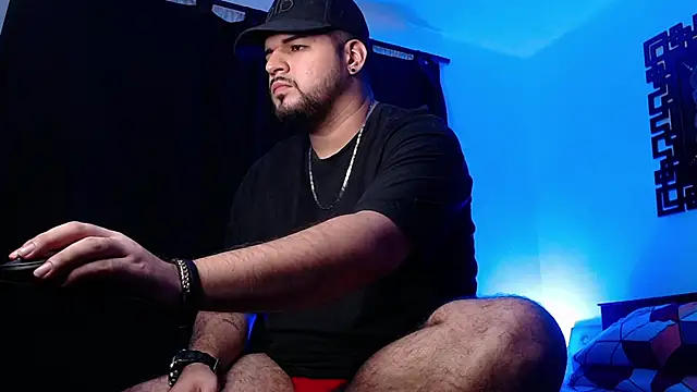 Snapshot of Christixn_669 chatting on April 2026 02:38:02 AM Christixn 669 online show from April 2026 02:38:02 AM