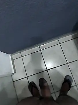 Snapshot of Leofj007 chatting on October 2025 05:39:01 AM Leofj007 online show from October 2025 05:39:01 AM