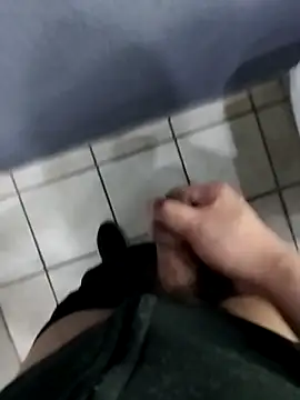 Leofj007 online show from March 2026 03:39:02 PM