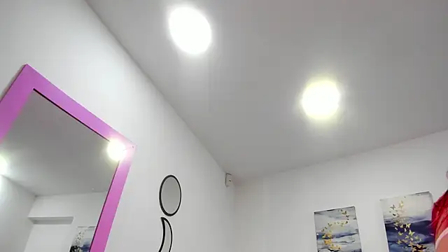 Maddy Mills online show from May 2026 11:36:02 AM
