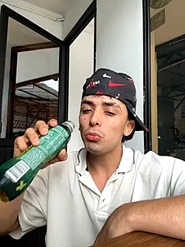 Jacobs0 online show from October 2025 02:07:01 PM