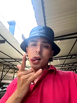 Jacobs0 online show from October 2025 06:18:02 PM