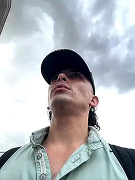 Jacobs0 online show from November 2025 09:52:01 PM