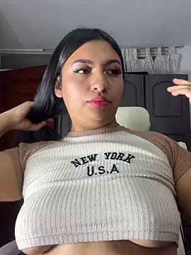 Snapshot of Issa_Santana chatting on October 2025 07:49:02 PM Issa Santana online show from October 2025 07:49:02 PM