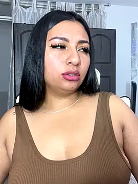 Snapshot of Issa_Santana chatting on November 2025 05:34:01 PM Issa Santana online show from November 2025 05:34:01 PM