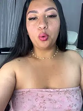 Snapshot of Issa_Santana chatting on July 2026 04:48:02 PM Issa Santana online show from July 2026 04:48:02 PM