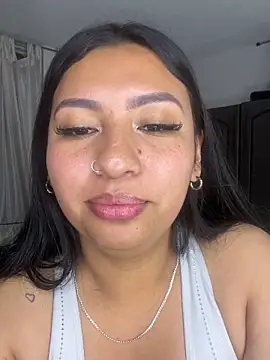 Issa Santana online show from May 2026 11:21:02 PM