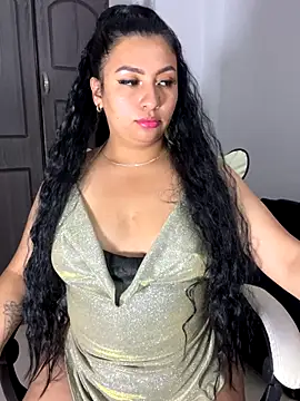 Snapshot of Issa_Santana chatting on October 2025 07:58:01 PM Issa Santana online show from October 2025 07:58:01 PM