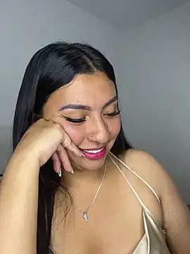 Issa Santana online show from March 2026 09:27:02 PM