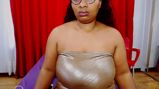 SexyBustyBoobs online show from November 2025 12:49:01 PM