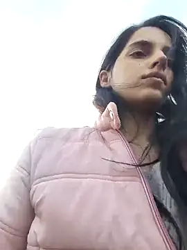 Snapshot of SweetMelodyZ chatting on November 2025 07:12:02 AM SweetMelodyZ online show from November 2025 07:12:02 AM