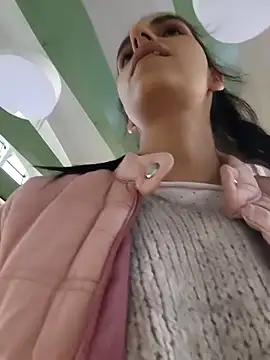 Snapshot of SweetMelodyZ chatting on November 2025 01:58:01 PM SweetMelodyZ online show from November 2025 01:58:01 PM