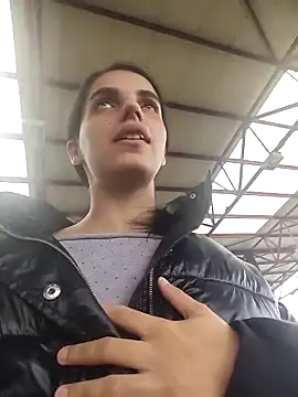 Snapshot of SweetMelodyZ chatting on November 2025 08:13:01 AM SweetMelodyZ online show from November 2025 08:13:01 AM