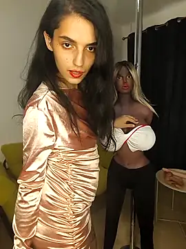 Snapshot of SweetMelodyZ chatting on November 2025 10:15:01 AM SweetMelodyZ online show from November 2025 10:15:01 AM