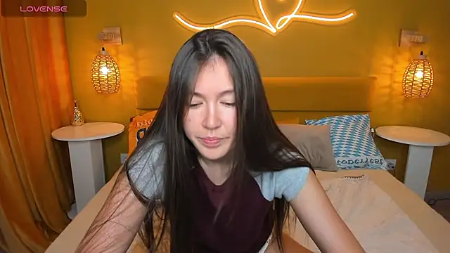 Tina Porter online show from October 2025 01:31:02 AM