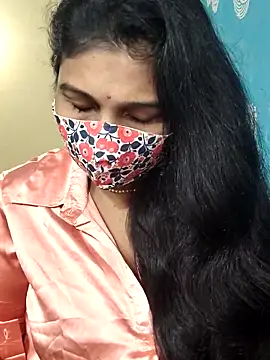 Hotty Sonali online show from October 2025 03:24:02 PM