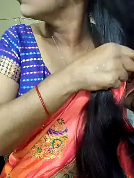 Hotty Sonali online show from October 2025 03:02:01 PM