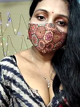 Hotty Sonali online show from October 2025 12:11:01 AM