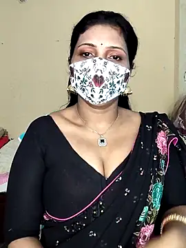 Hotty Sonali online show from December 2025 01:06:01 AM