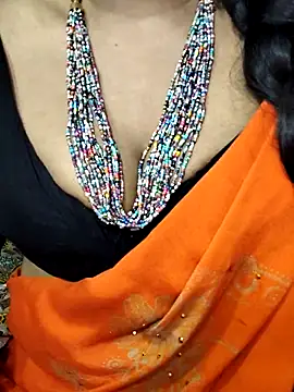 Hotty Sonali online show from September 2025 02:27:01 PM