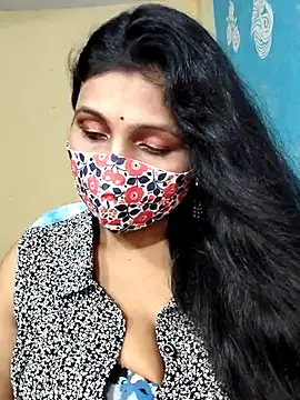 Hotty Sonali online show from October 2025 05:58:01 PM