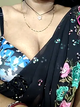 Hotty Sonali online show from September 2025 06:01:01 PM