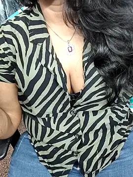 Hotty Sonali online show from April 2026 05:04:02 PM