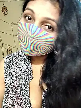 Hotty Sonali online show from October 2025 08:08:01 PM