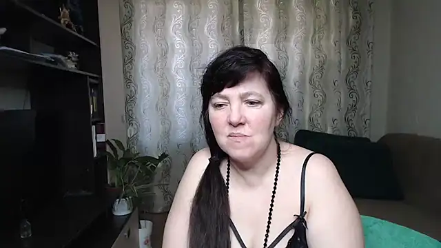 Illusionq online show from April 2026 10:27:02 AM