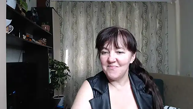 Illusionq online show from October 2025 09:32:02 AM