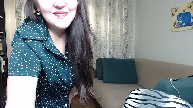 Illusionq online show from November 2025 08:40:01 AM