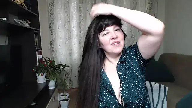 Illusionq online show from April 2026 12:29:02 PM