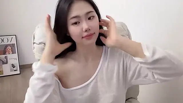 Snapshot of suki-1 chatting on May 2026 09:46:01 AM suki-1 online show from May 2026 09:46:01 AM