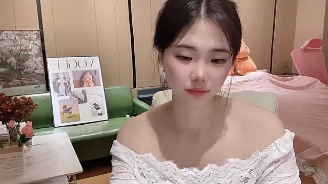 suki-1 online show from September 2025 08:32:01 AM