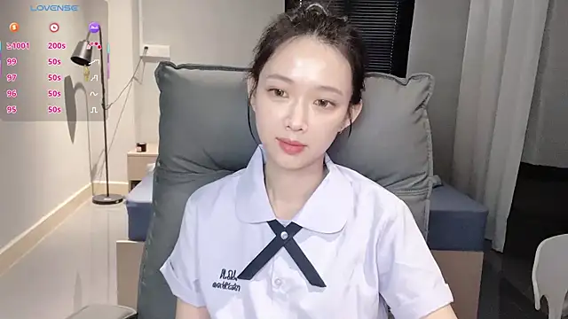 NiNi-baby520 online show from November 2025 07:25:02 AM