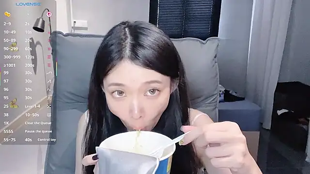 NiNi-baby520 online show from October 2025 07:10:02 AM