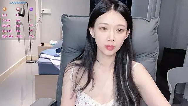 NiNi-baby520 online show from November 2025 07:20:02 AM