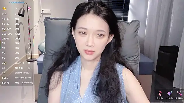 NiNi-baby520 online show from September 2025 07:36:01 AM