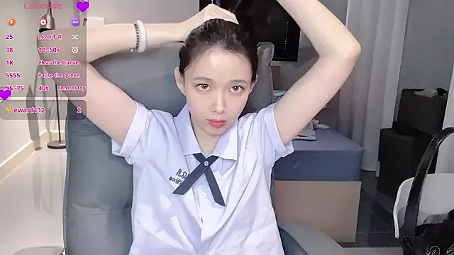 NiNi-baby520 online show from September 2025 07:24:02 AM